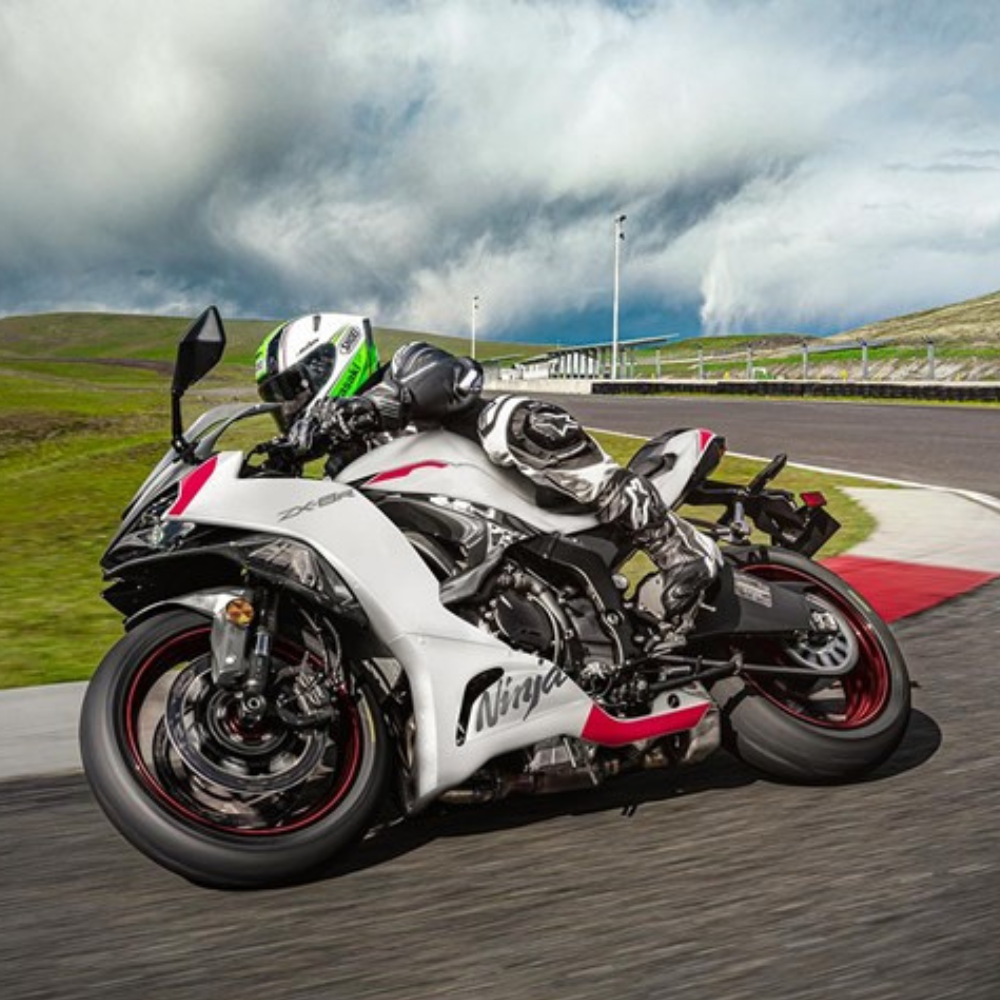 Moto Kawasaki Ninja ZX6R